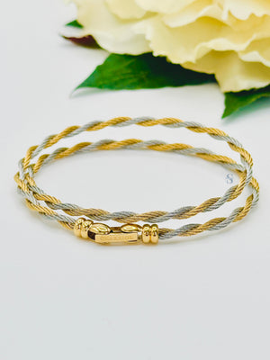 Love Twist Bangle