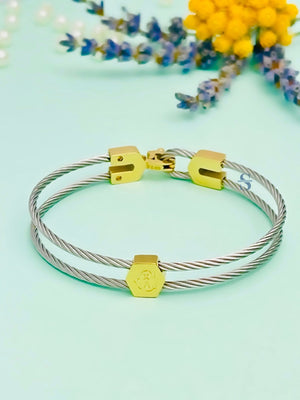 Coup de Foudre Bangle