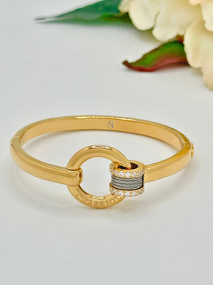 Pre-order: Forever Embrace Bangle