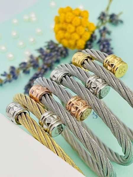 Celtic Clous Bangle